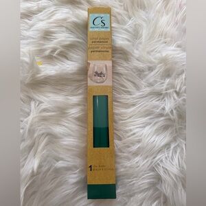 🩷5/$10 Green Vinyl Paper